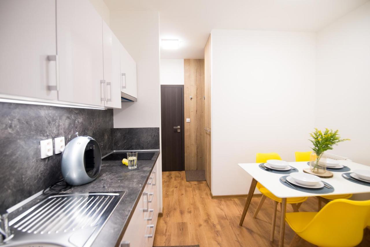 Galeria Apartments Deménvölgy Kültér fotó